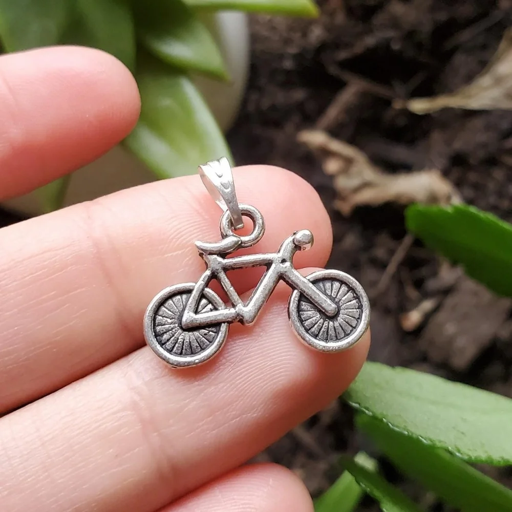 New Silver Bicycle Pendant